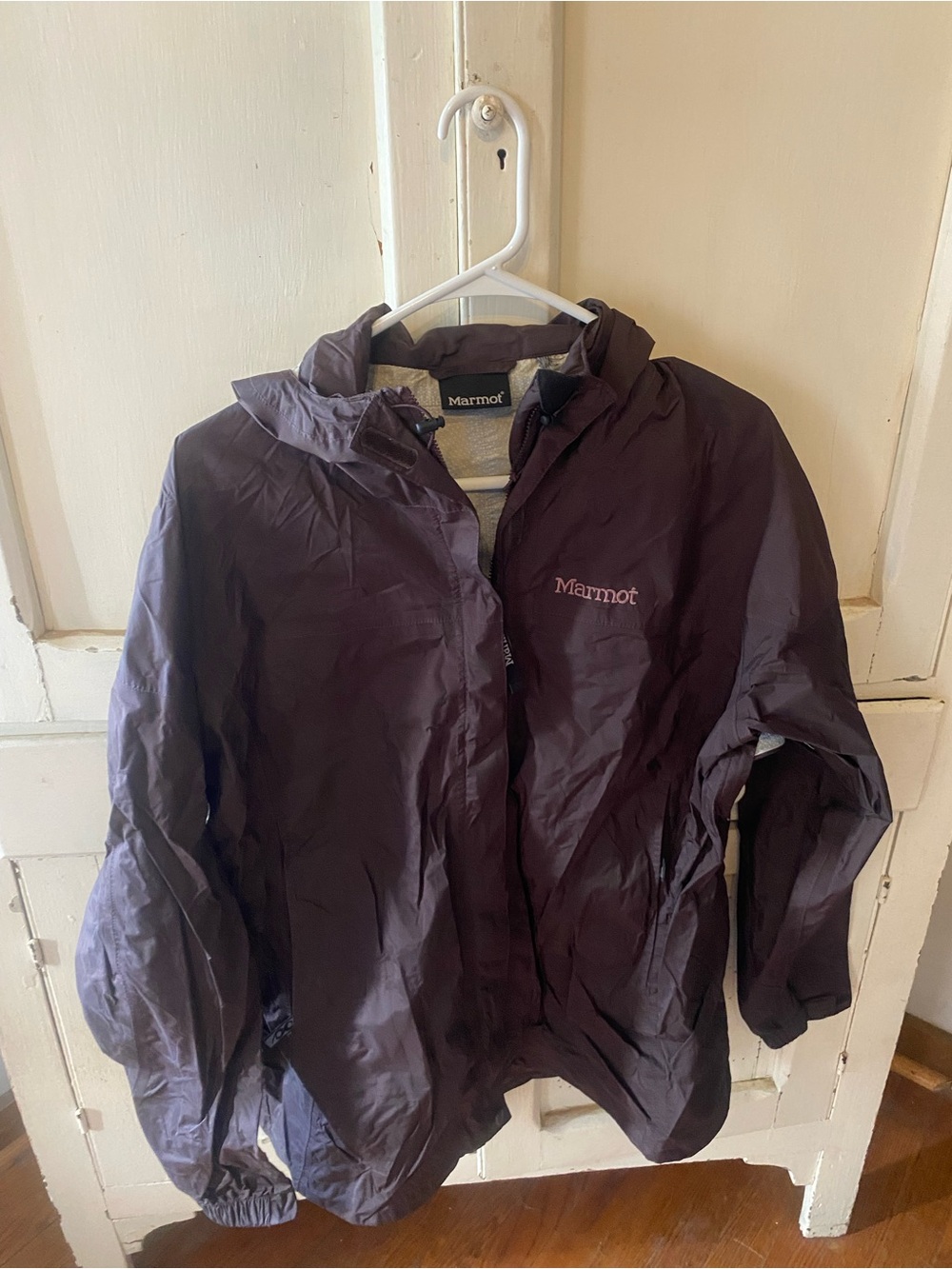 Marmot Women's Hooded Raincoat - Plum
